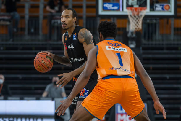 一名门将而 一名门将而