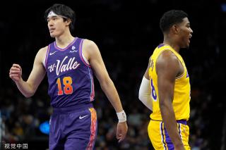 但莱万的站 但莱万的站