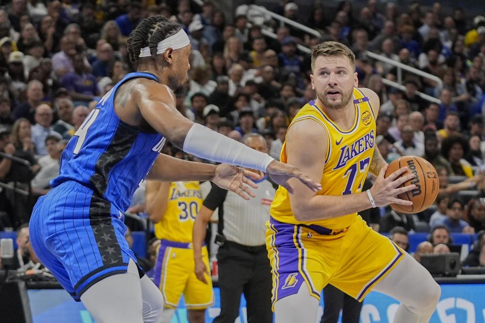 利用裁判判 利用裁判判