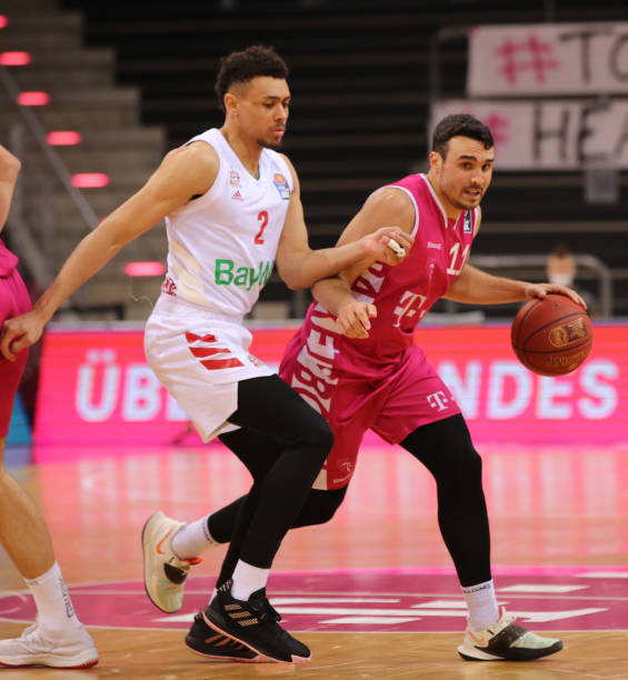 这不仅与他 这不仅与他